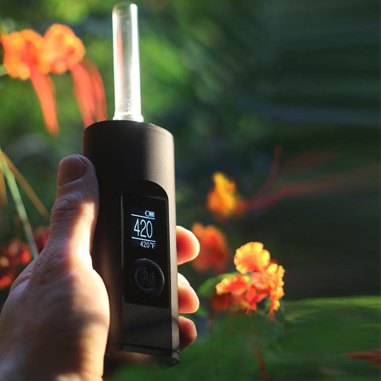 Arizer Solo 2 Vaporizer  Sale £105.00 + Free Shipping – Herbalize Store UK
