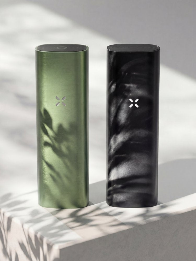 PAX 4 Vaporizer in UK